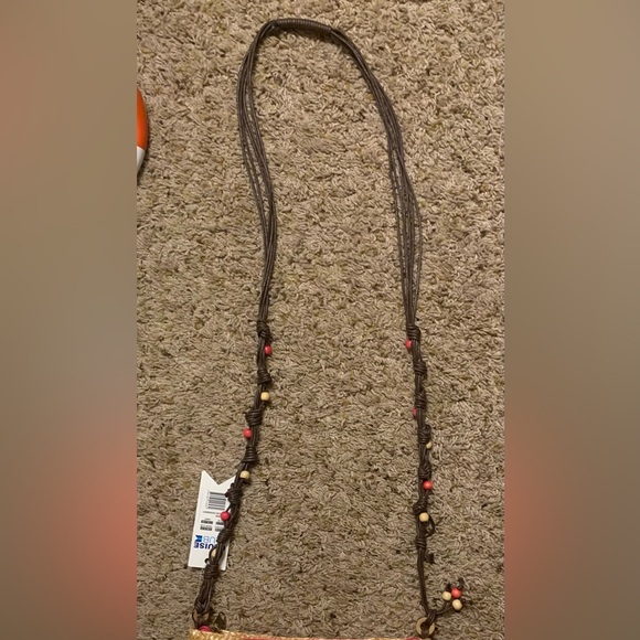 NWT Cruise Club pink/tan striped summer straw crossbody with corded/beaded strap - Picture 4 of 10